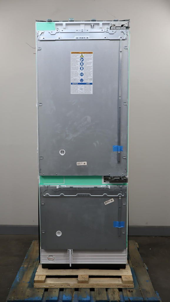 Thermador 30" 16 cu.ft PR Smart Wifi Freedom Collection Refrigerator T30IB905SP