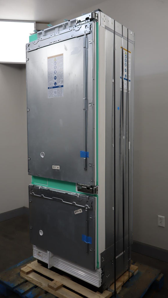 Thermador 30" 16 cu.ft PR Smart Wifi Freedom Collection Refrigerator T30IB905SP