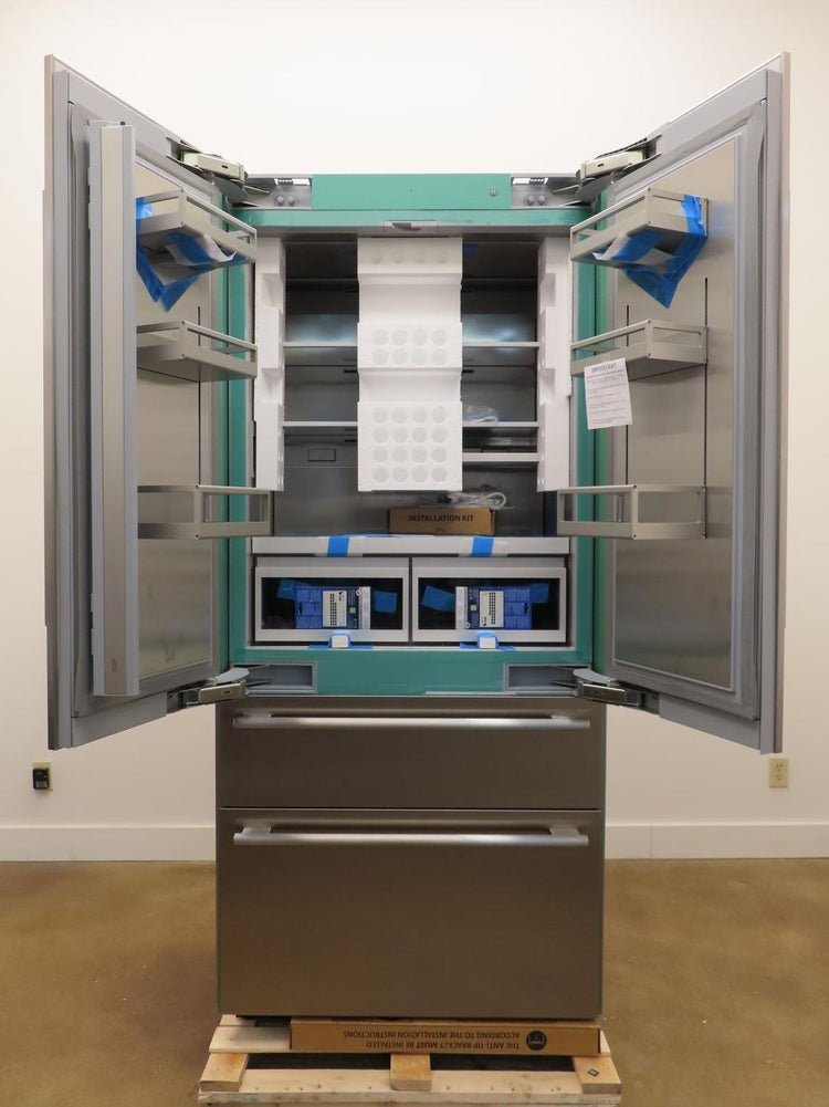 Thermador Freedom Collection T36BT110NS 36" BuiltIn French Door Refrigerator