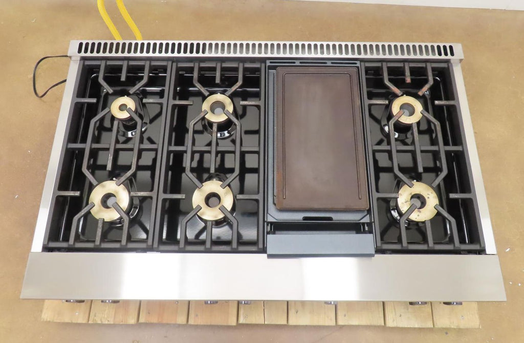 Viking 7 Series VRT7486GSS 48" Gas Rangetop 6 Viking Elevation Burners 2025Model