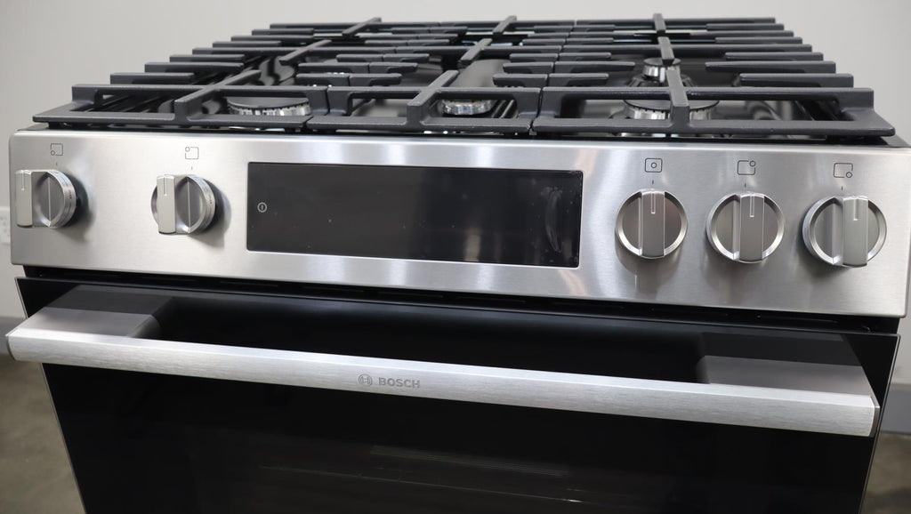 Bosch 100 Series 30" Slide-In Gas Range 5 Sealed Burners 5.8 ft. Cap. HGF1050MUC (PRICE)