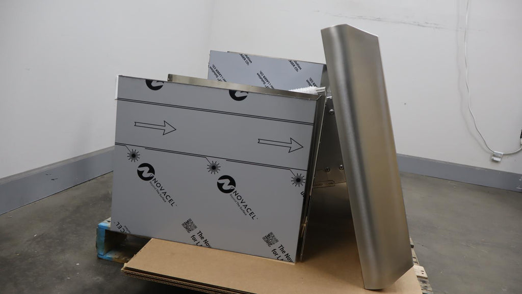 Thermador Professional 54" SS 4 Speed Island Mount Smart Range Hood HPIN54WS