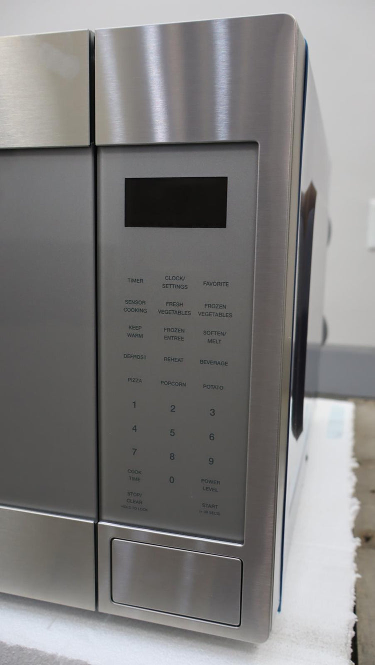 Thermador Masterpiece 24" 2.1 cu.ft. Built-In Microwave MBCS + Trim Kit MBT30CS