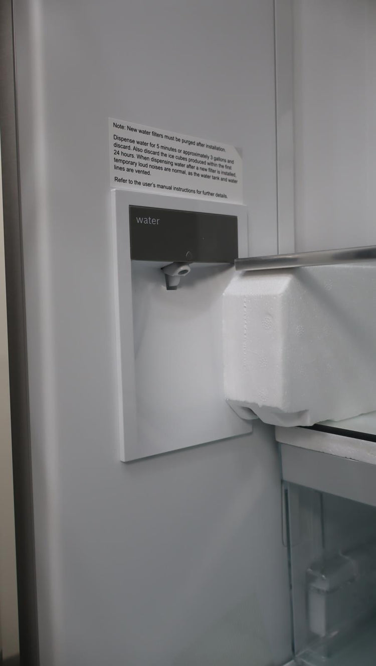 Bosch 800 Series 36" Freestand Stainless 20.5 Cu.Ft. French Door B36CL80ENS