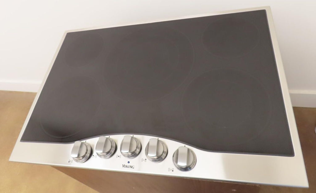 Viking RVEC3305BSB 30" Glass Ceramic Surface Electric Cooktop 2024 Model
