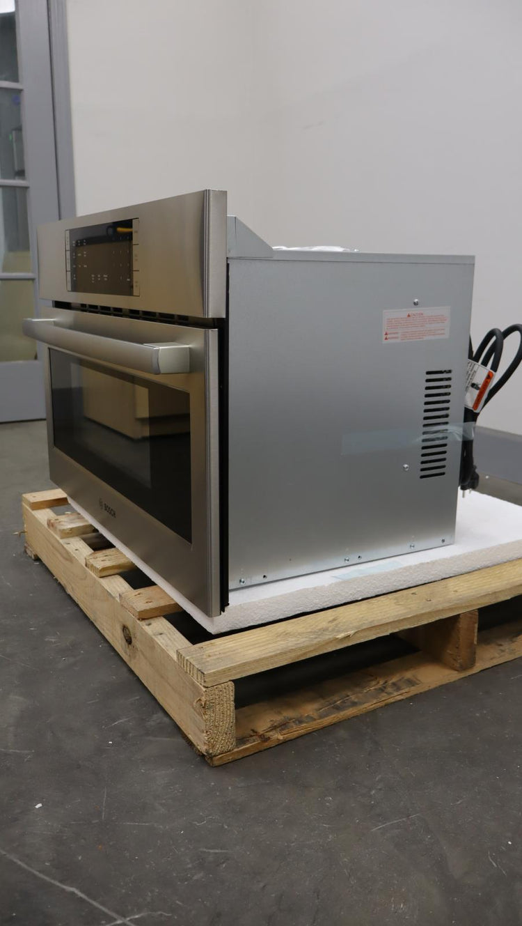 Bosch 800 Series 30" SpeedChef  True Convection Sensor Cook SS Oven HMC80152UC