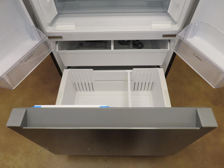 Bosch 100 Series B36FD10ENS 36" Freestanding French Door Smart Refrigerator