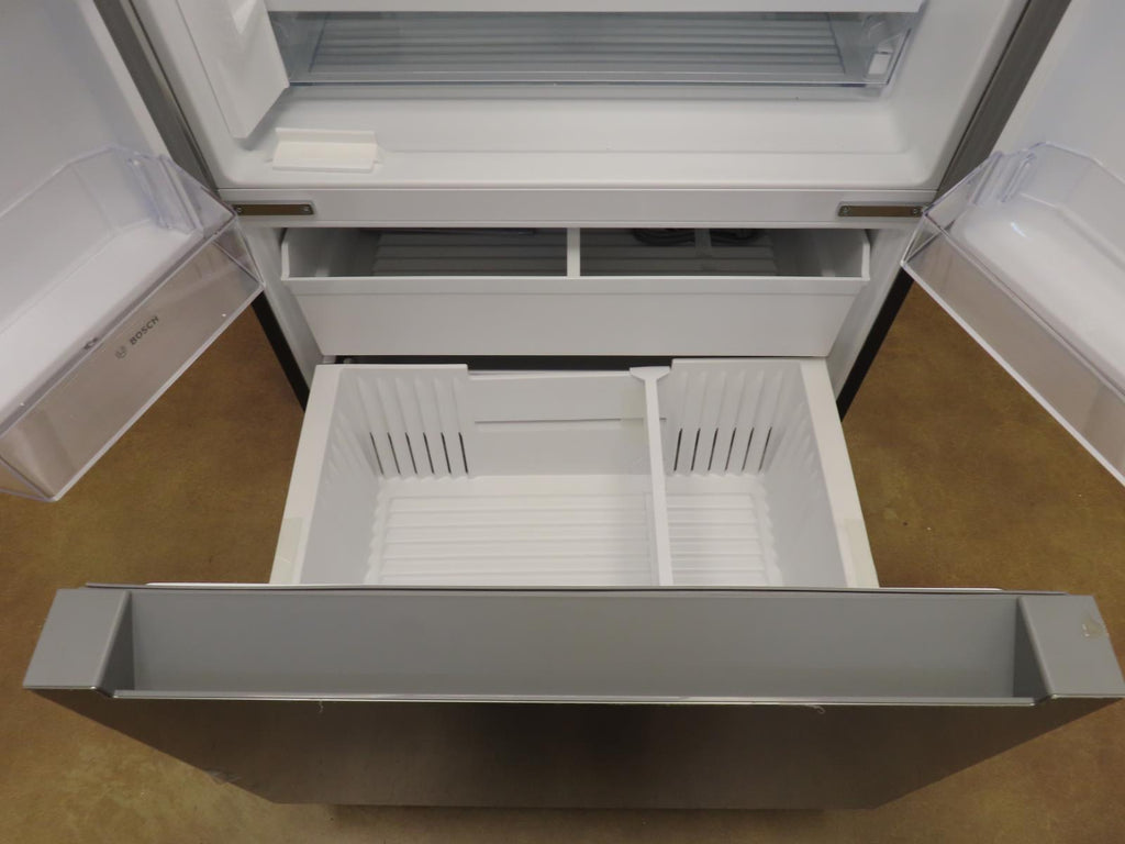 Bosch 100 Series B36FD10ENS 36" Freestanding French Door Smart Refrigerator Pics
