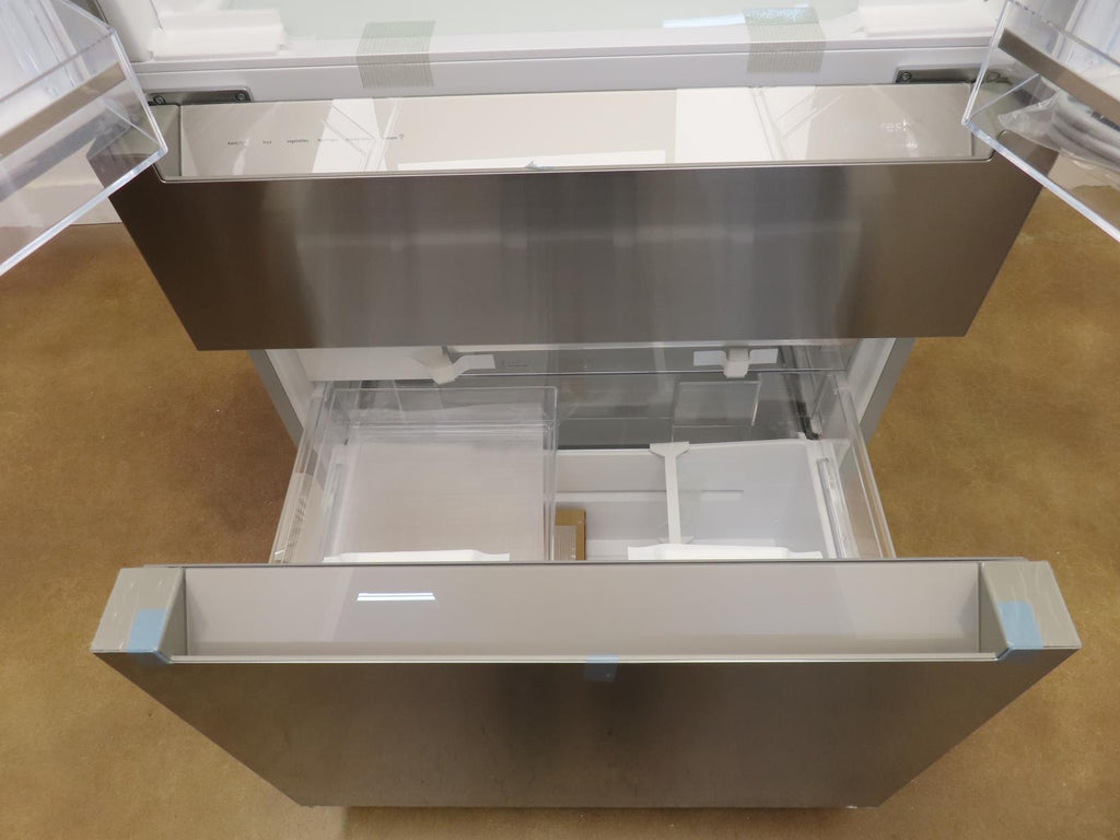 Bosch 800 Series B36CL80ENS 36" Counter Depth French Door Refrigerator S. Steel