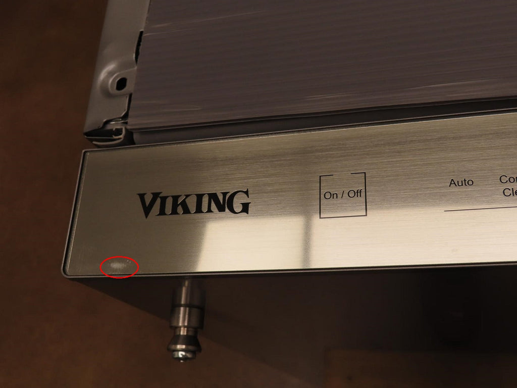 Viking VDWU524SS 24" LCD Control Panel 8 Cycles Quiet Clean Dishwasher