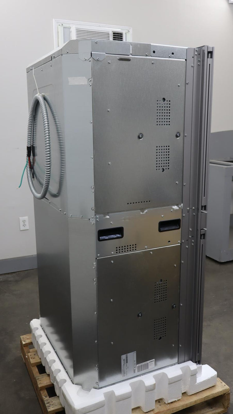 Gaggenau 400 Series 30" 9 Cu. Ft TFT Electric Double Wall Oven BX481612