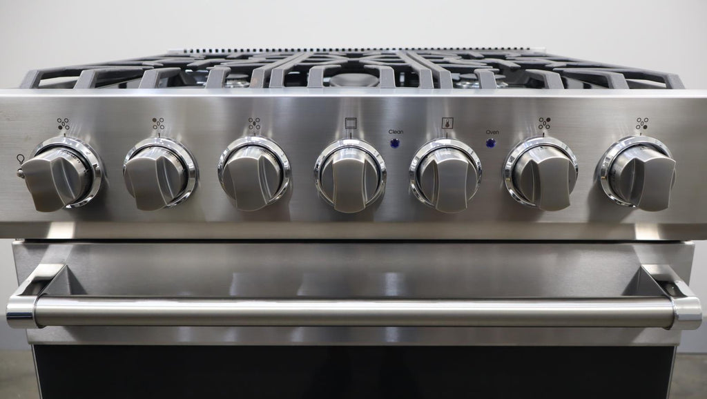Viking 3 Series 30" 5 Sealed Burners Freestanding Dual Fuel Range RVDR33025BSSLP