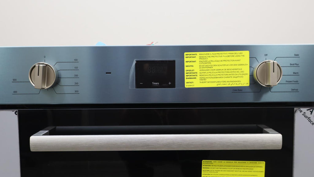 Bosch 4 Inch Stainless Single Electric Convection 500 Series Wall Oven HBE5453UC
