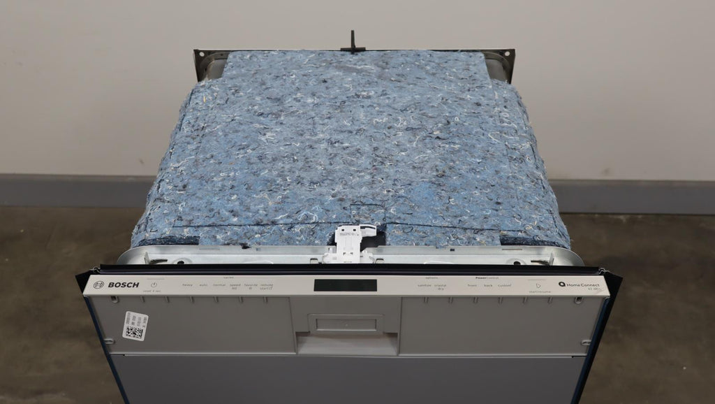 Bosch 24" 800 Series Fully Integrated Built-In Smart Dishwasher SHV78CM3N