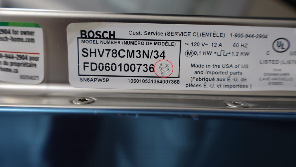 Bosch 24" 800 Series Fully Integrated Built-In Smart Dishwasher SHV78CM3N