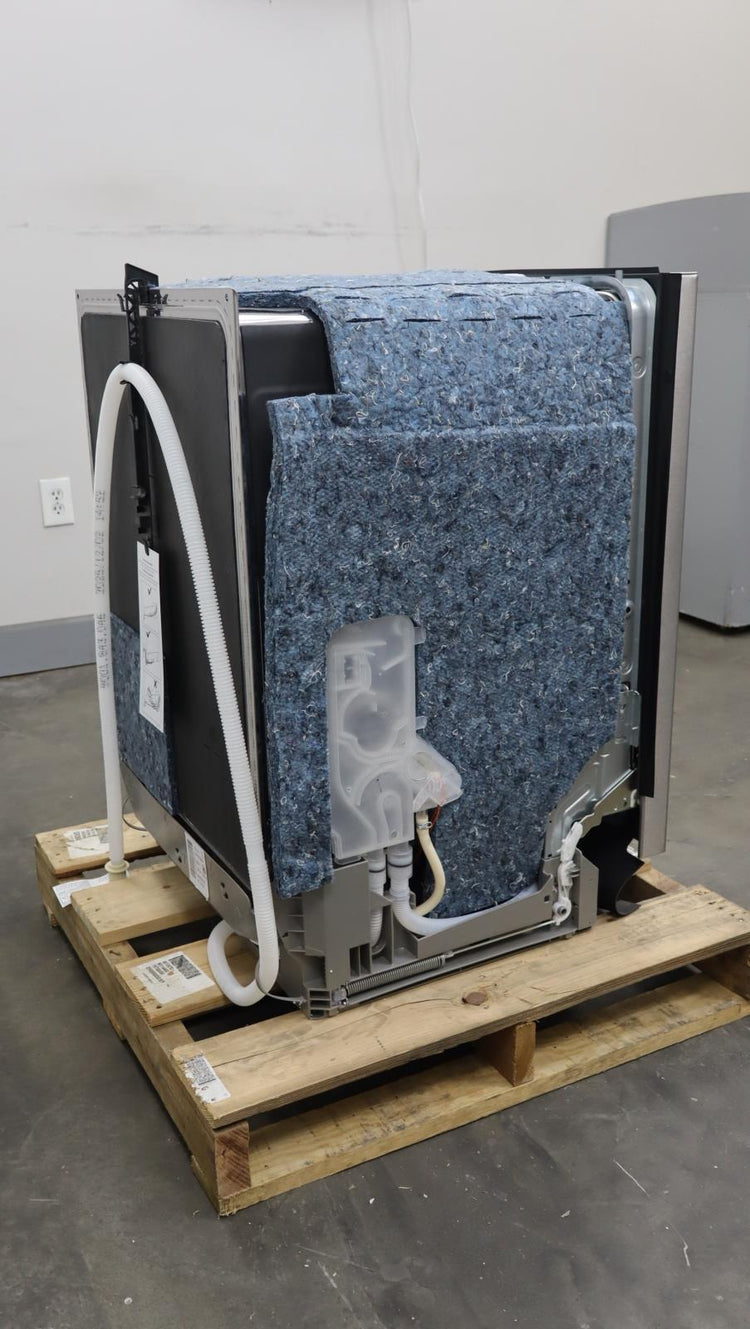 Bosch 24" 800 Series Fully Integrated 42dB Built-In Smart Dishwasher SHP78CM5N