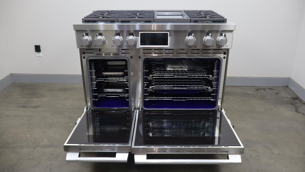Signature Kitchen Suite 48" Double Oven Dual Fuel Convection Range SKSDR480GS