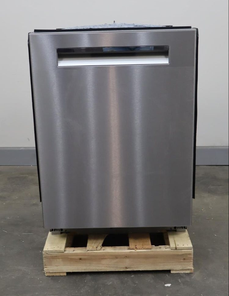 Bosch 24" SS 500 Series Fully Integrated Built-In 44 dBA Dishwasher SHP65CM5N