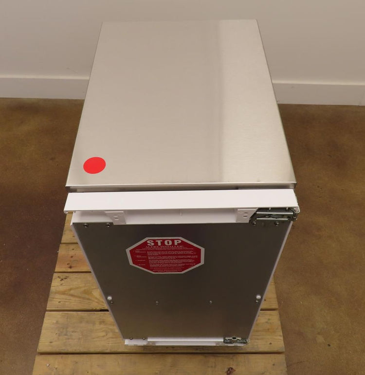 Scotsman Brilliance Series SCCP50MB1SU 15 inch Undercounter Gourmet Ice Machine