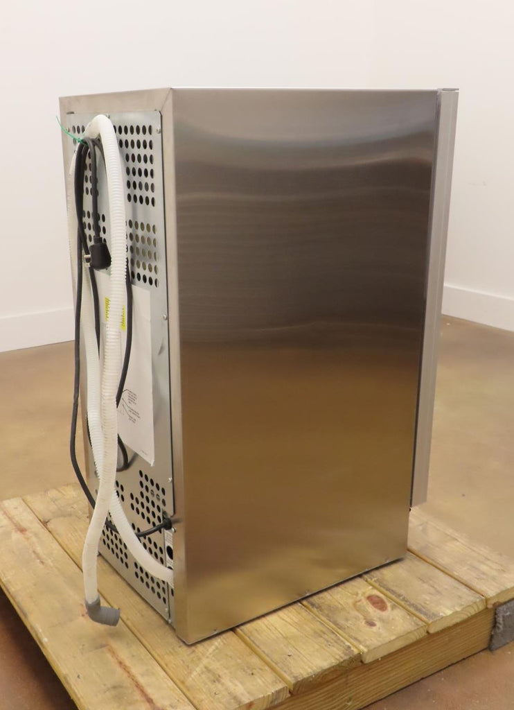 Scotsman DCE33A1SSD 15" 30 lbs Gravity Drain Under Counter Panel R. Ice Maker