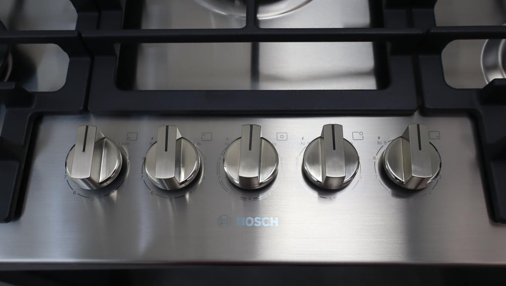 Bosch 30" 5 Sealed Burners Dual-Ring Power 800 Series Gas Cooktop NGM8058UC