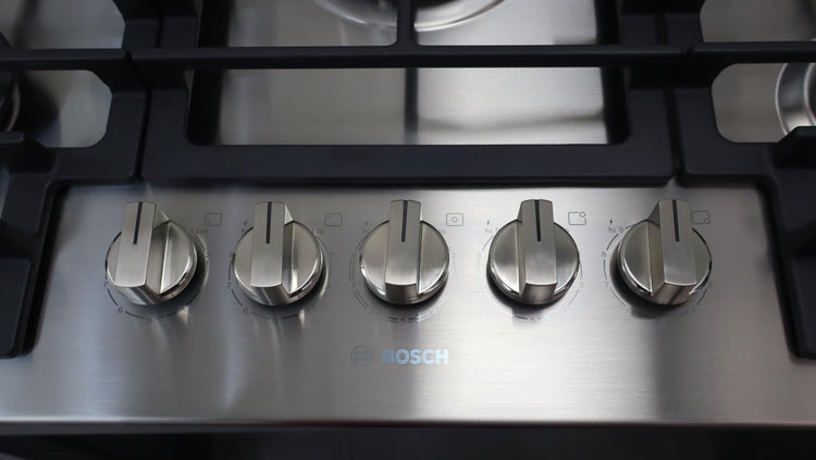 Bosch 30" 5 Sealed Burners Dual-Ring Power 800 Series Gas Cooktop NGM8058UC