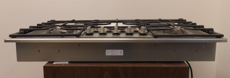 Thermador Masterpiece Series SGSXP365TS 36" Gas Cooktop Full Warranty