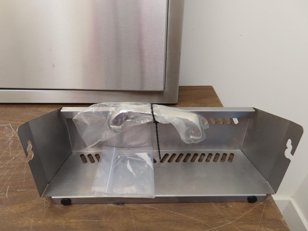 Lynx Professional Grill Series LDR18L Professional 18 Inch Single Access Doors