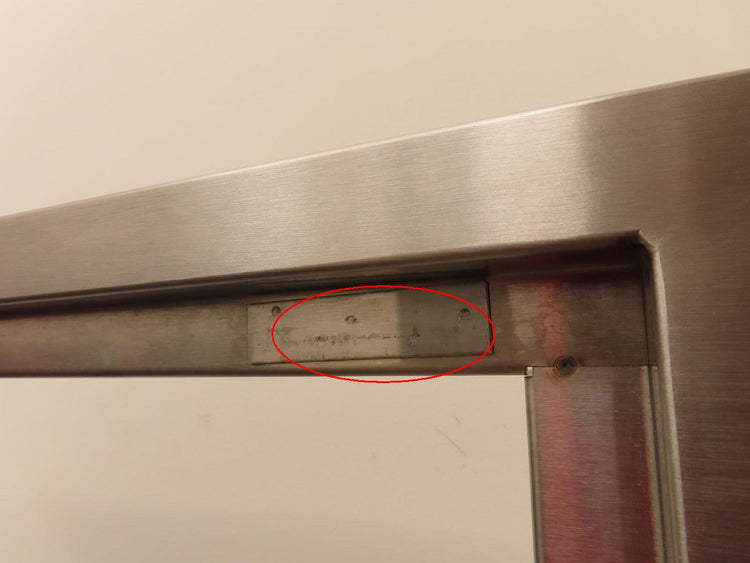 Lynx Professional Grill Series LDR24L 24 in Single Access Door: Left Hinge Swing
