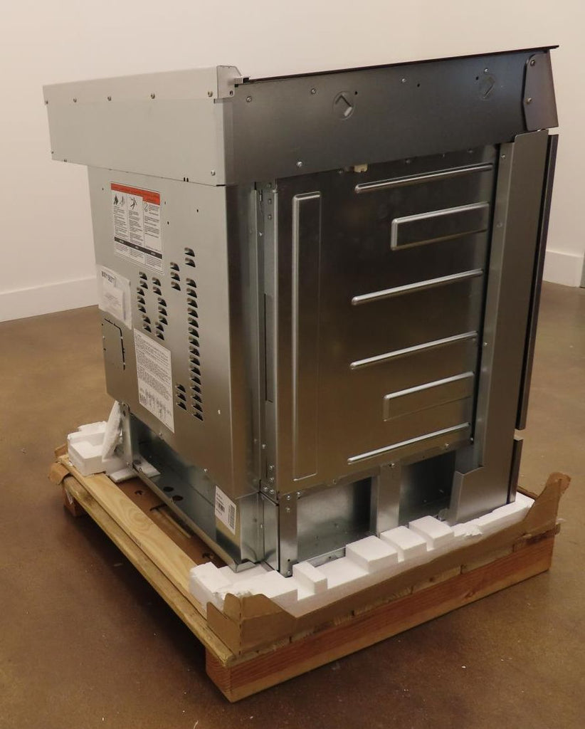 Bosch 800 Series HEI8056U 30" Warming Zone Slide-In Electric Range Images