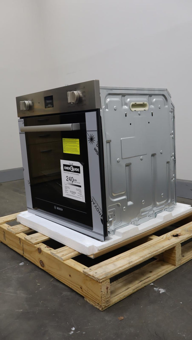 Bosch 4 Inch Stainless Single Electric Convection 500 Series Wall Oven HBE5453UC