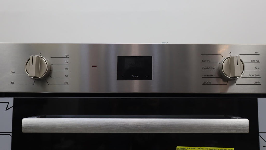 Bosch 4 Inch Stainless Single Electric Convection 500 Series Wall Oven HBE5453UC