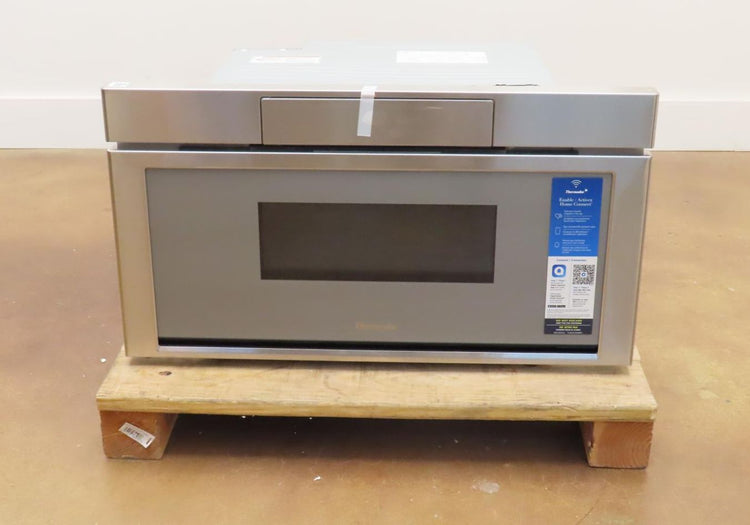 Thermador Masterpiece Professional Series MD30BS 30" BuiltIn Smart Microwave Pic
