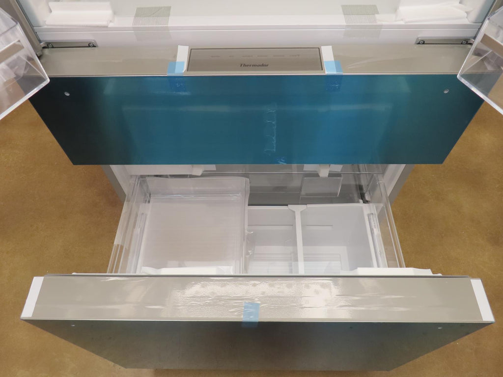 Thermador T36FL810NS 36 Inch Freestanding 4-Door French Door Smart Refrigerator