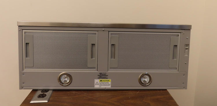 BOSCH 500 Series HUI50351UC 30" 300 CFM Stainless Steel Pull-Out Wall Hood Pics
