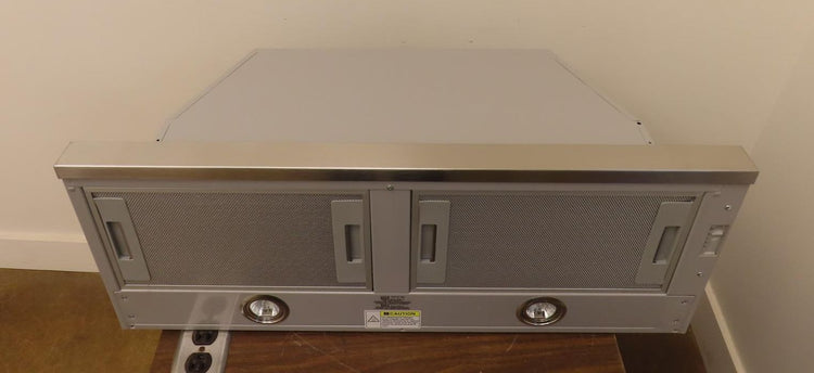 BOSCH 500 Series HUI50351UC 30" 300 CFM Stainless Steel Pull-Out Wall Hood Pics