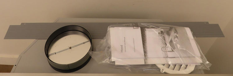 BOSCH 500 Series HUI50351UC 30" 300 CFM Stainless Steel Pull-Out Wall Hood Pics