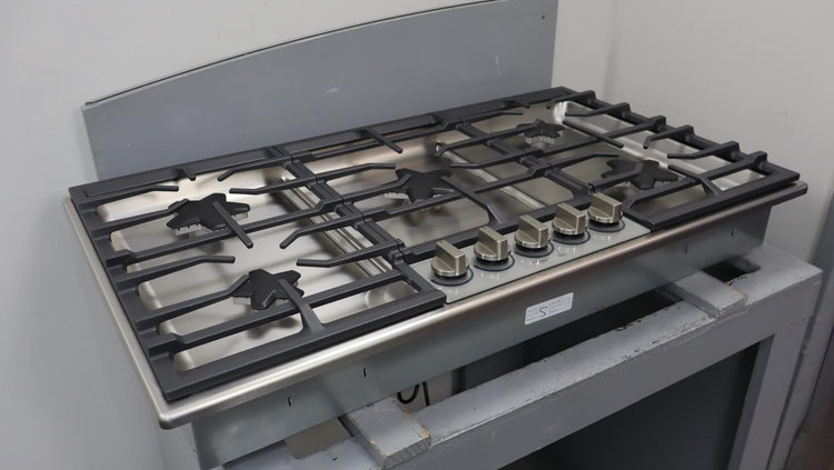 Thermador 36" Masterpiece Series 5 Star Burner's Stainless Cooktop SGSP365TS