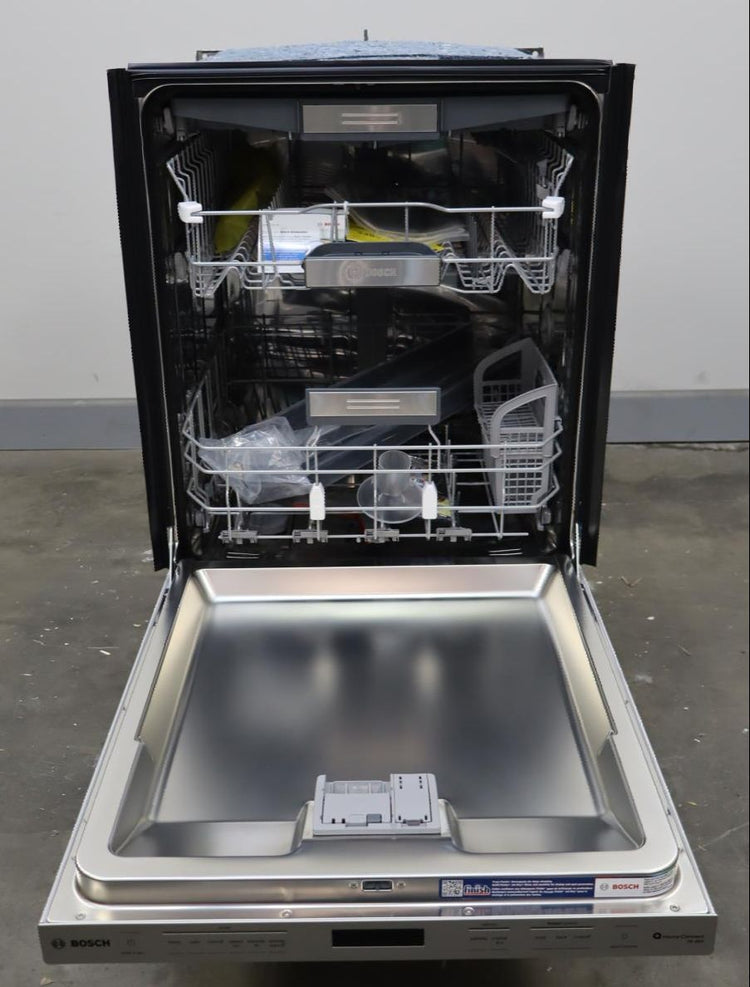Bosch 24" Benchmark Series 38dBa Stainless Integrated Smart Dishwasher SHP9PCM5N