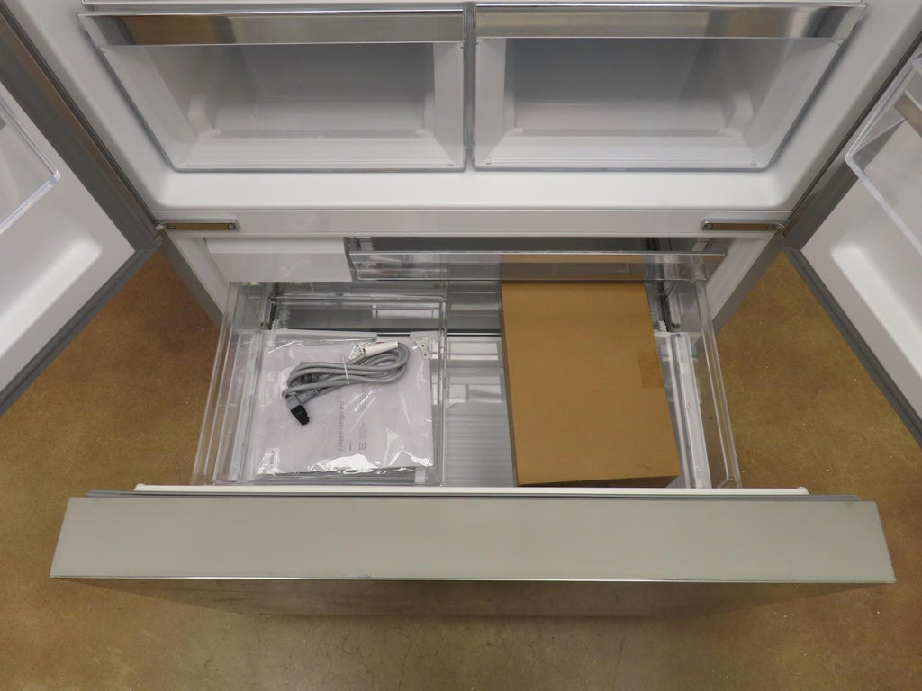 Bosch 800 Series B36CT80SNS 36" Smart Counter Depth French Door Refrigerator IMG