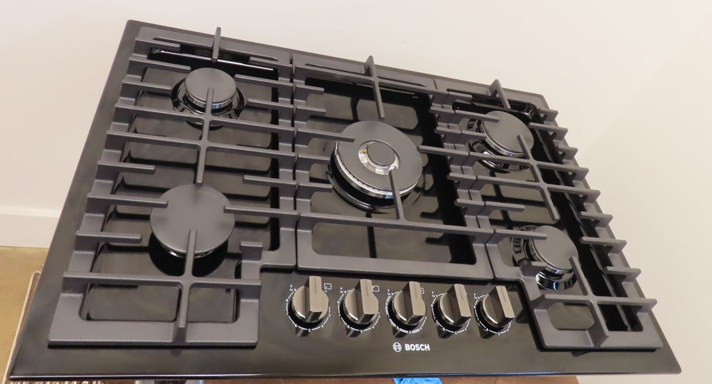 Bosch 800 Series NGM8049UC 30" Built-In Black Gas Cooktop with Bosch Warranty