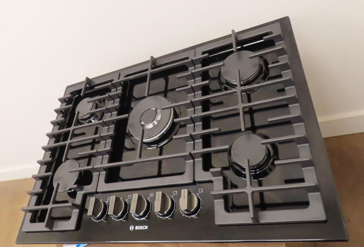 Bosch 800 Series NGM8049UC 30" Built-In Black Gas Cooktop with Bosch Warranty