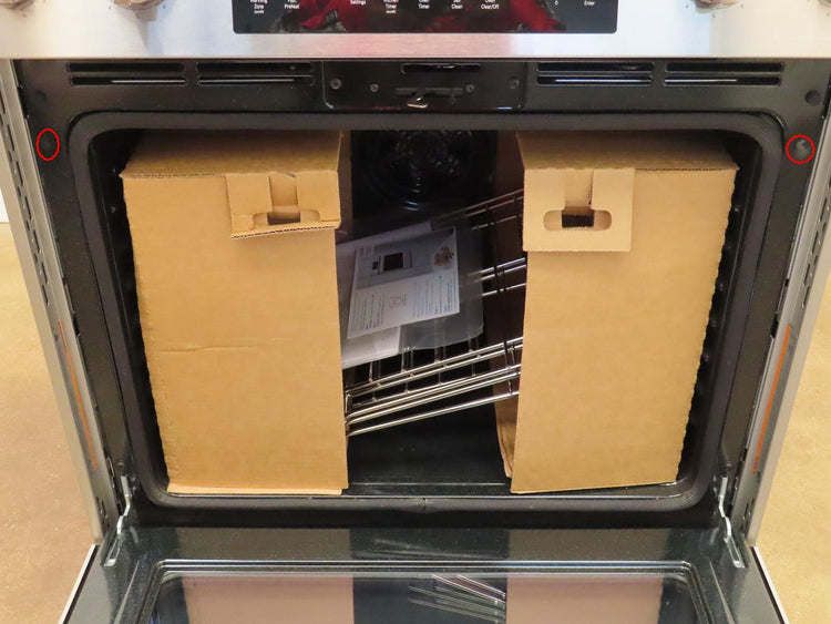Bosch 800 Series HEI8056U 30" Warming Zone Slide-In Electric Range Images
