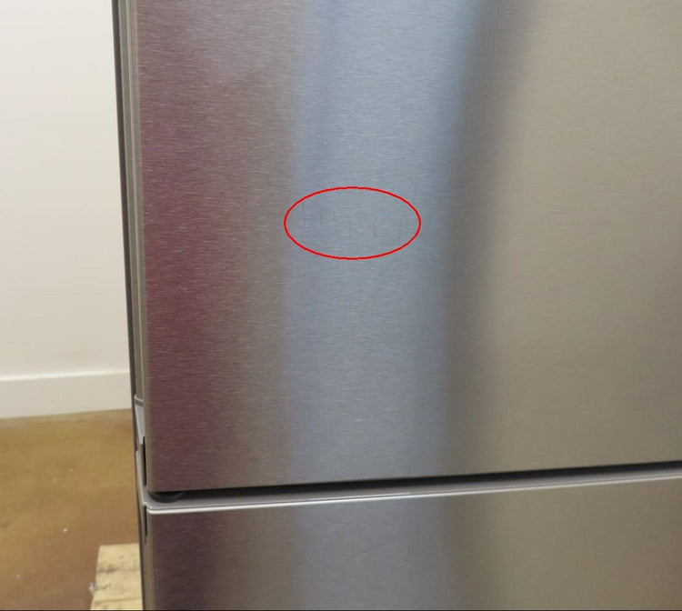 Bosch 800 Series B24CB80ESS 24" Freestanding Bottom Freezer Refrigerator