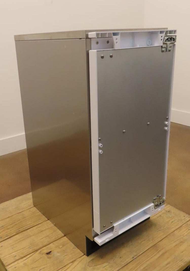 XO XOUIM1585NOP 15 Inch Panel Ready Built-In Undercounter Nugget Ice Maker