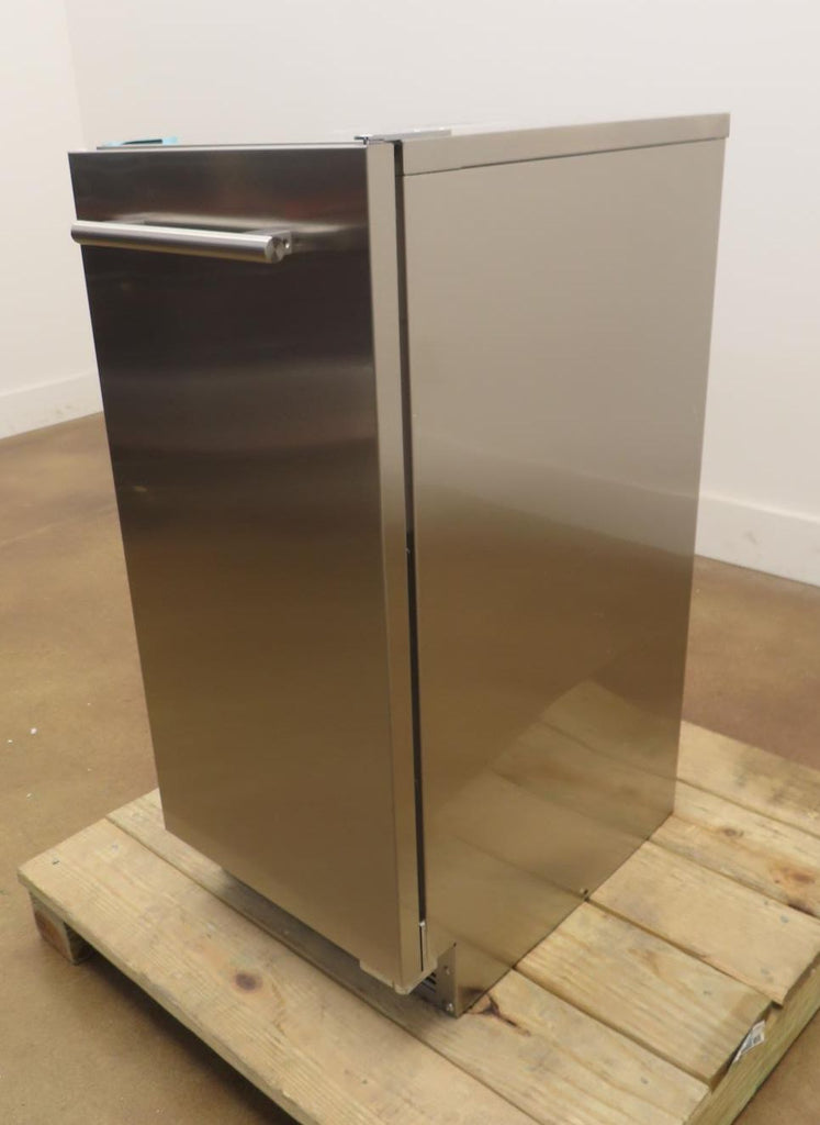 XO XOUIM1565SP 15 Inch Built-In Indoor/Outdoor Gourmet Ice Maker Images