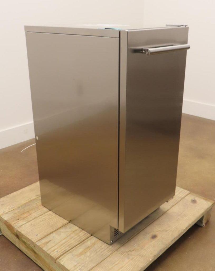 XO XOUIM1565SP 15 Inch Built-In Indoor/Outdoor Gourmet Ice Maker Images