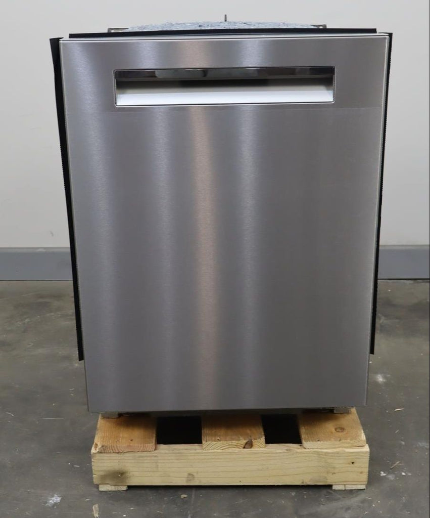 Bosch 500 Series 24" SS Fully Integrated Built-In 44 dBA Dishwasher SHP65CM5N