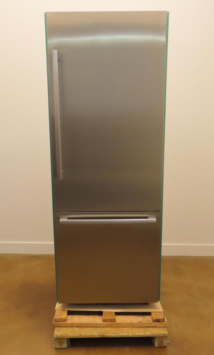 Bosch Benchmark Series B30BB935SS 30" BuiltIn Bottom Mount Refrigerator Pictures