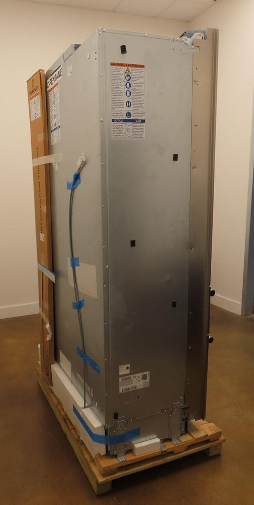 Thermador Freedom Collection T48BT120NS 48" BuiltIn French Door Refrigerator IMG